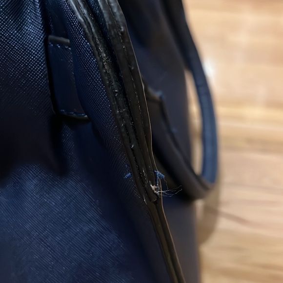 MK hand bag - Picture 9 of 9